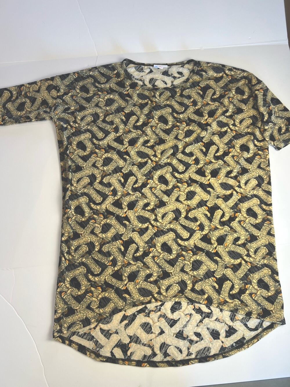 LulaRoe Womens Beige T-Shirt Cowboy Boots Short Sleeve Size Small Sm
